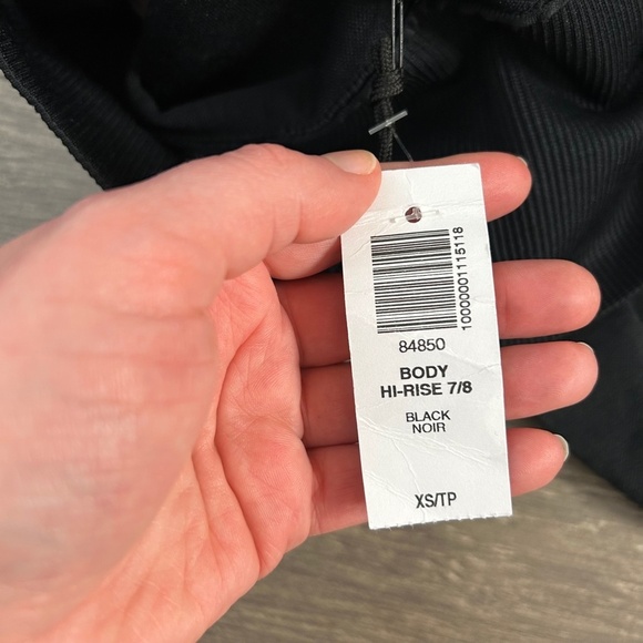 Aritzia Tna Body Atmosphere Hi-Rise Legging 7/8 Seamless High Waist Black XS - Picture 8 of 13